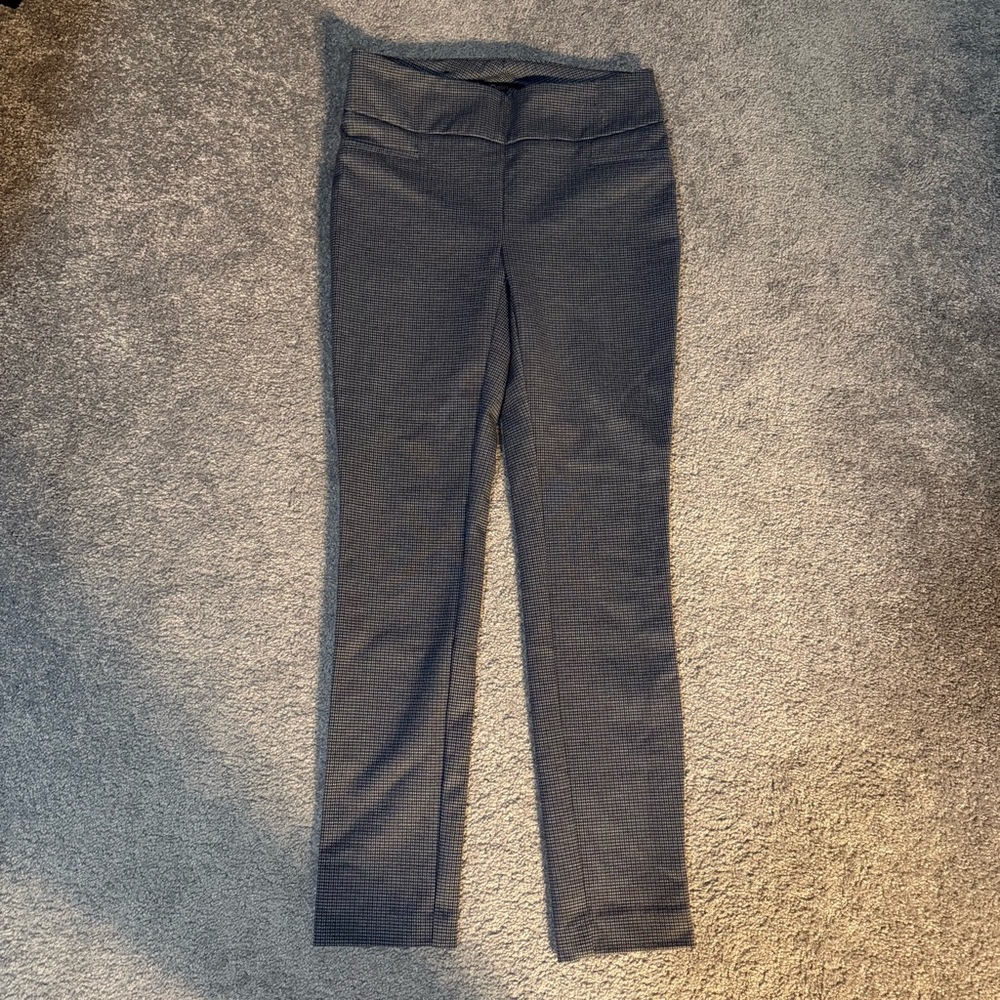 Dalia Black and Gray Checkered Pants